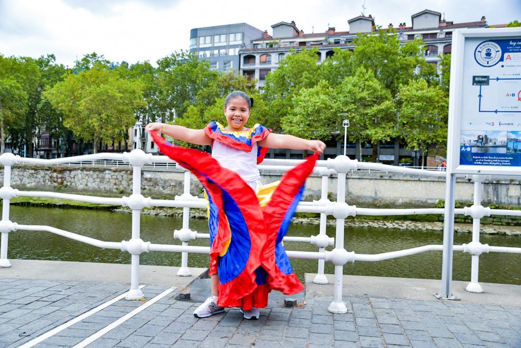 Los colombianos en España conmemoraron los 212 años de la Independencia de Colombia Junto al Consulado de Colombia en Bilbao 