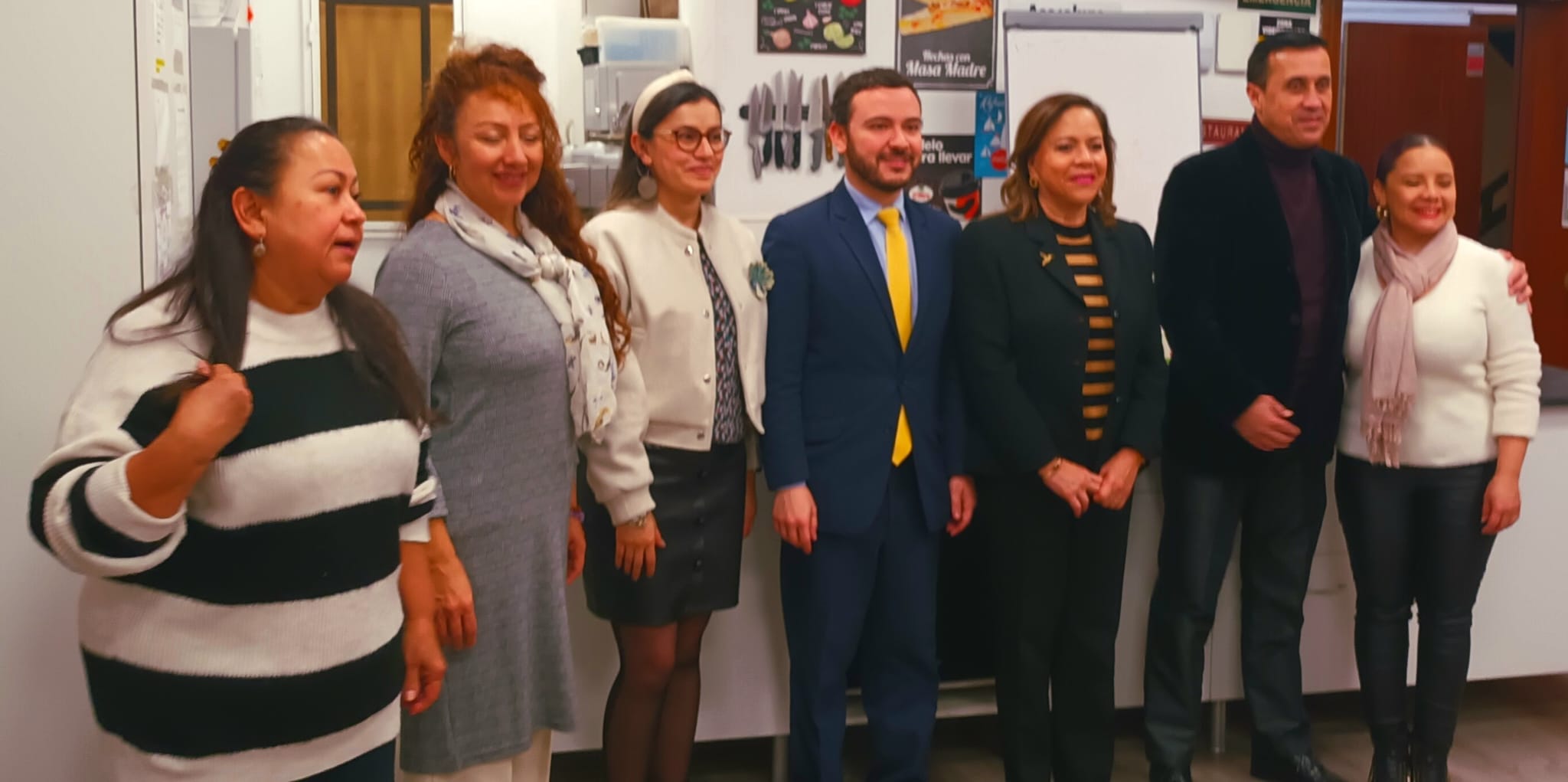 Consulado de Colombia en Bilbao hizo entrega de los certificados del tercer curso de formación para colombianos residentes en Bizcaia