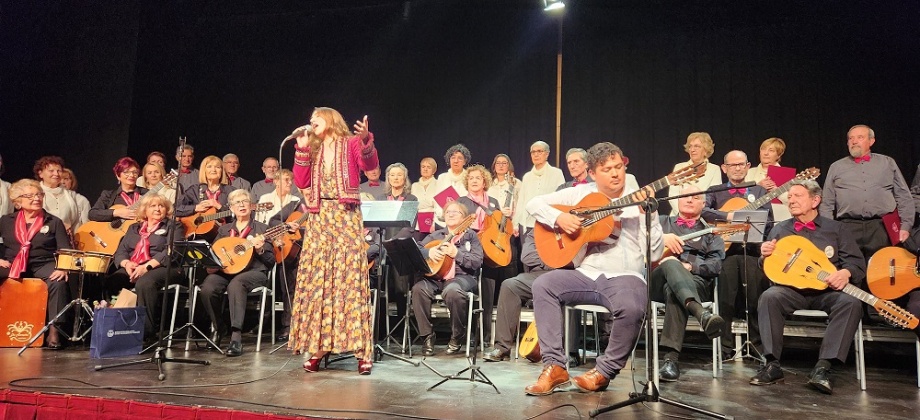 Encuentro Musical de música andina colombiana y música popular española