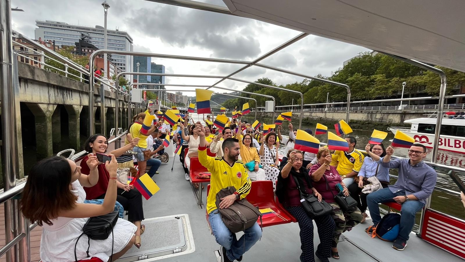 Los colombianos en España conmemoraron los 212 años de la Independencia de Colombia Junto al Consulado de Colombia en Bilbao 