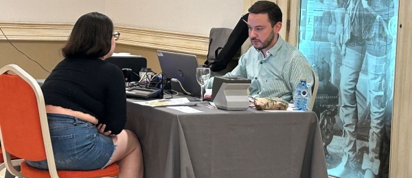 Consulado en Bilbao realizó jornada móvil en Pamplona, Navarra